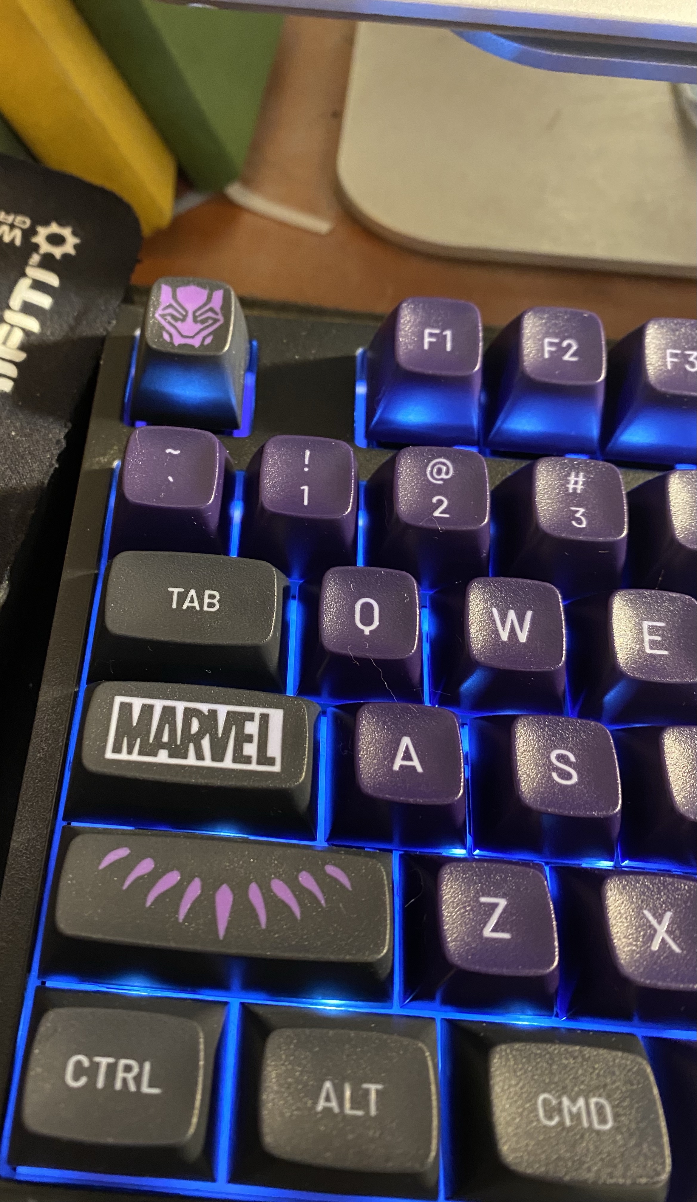 Drop + Marvel Black Panther Keycap Set Review – Writing at Large
